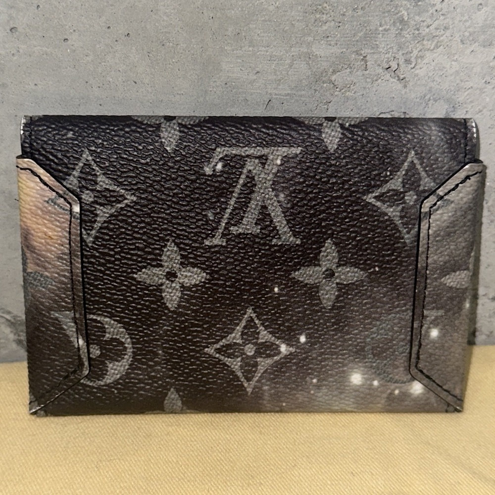 Louis Vuitton galaxy Apollo card case size small wallet - Picture 2 of 13